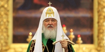 Патриарх Кирилл ждет от женщин кротости и "молчаливого духа"
