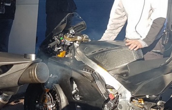 Тесты MotoGP - Jerez: Хорхе Лоренцо получил первый апгрейд для Honda RC213V - новый бак!