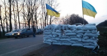 Военное положение: в Сумах устанавливают блокпосты