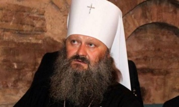 У настоятеля Киево-Печерской лавры проводят обыски: в монастыре рассказали подробности