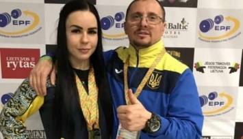 Харьковчанка завоевала золото на чемпионате Европы по пауэрлифтингу