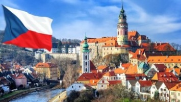 Чехия принимает украинских беженцев только из ОРДЛО