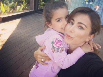 «Мужа рядом нет»: Ани Лорак развелась с Муратом и начала обеспечивать дочь сама - фанаты