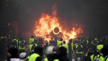 Беспорядки во Франции: задержаны 224 протестующих, 80 пострадавших