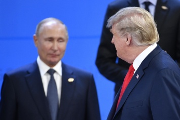 Помпео: Трамп отменил встречу с Путиным из-за Украины, а не Коэна