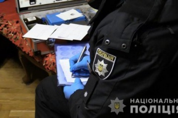 24-летний киевлянин убил свою мать и ее подругу, а потом выбросился из окна
