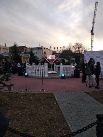 В Крыму начали отмечать светлый праздник Ханука
