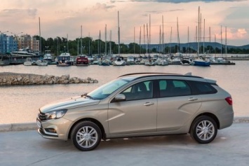 «Новый автомобиль за минимальные деньги»: О плюсах и минусах LADA Vesta SW рассказал владелец