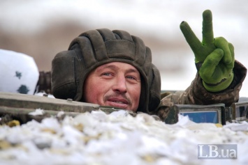 В Черниговской области прошли бригадные учения с боевыми стрельбами