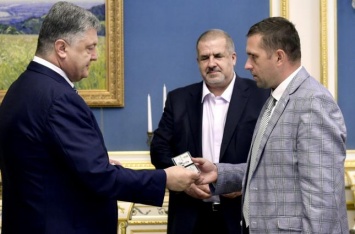 Порошенко уволил Бабина с должности представителя президента в Автономной Республике Крым
