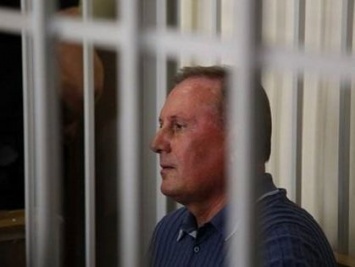 Ефремову продлили срок содержания под стражей до 31 января