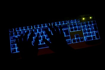 Чешские спецслужбы обвинили российских хакеров в атаках на военные объекты