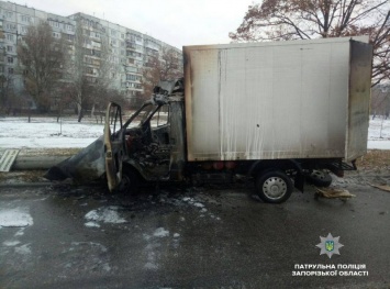 Авария в Запорожье: В результате ДТП сгорела "Газель" (ФОТО)