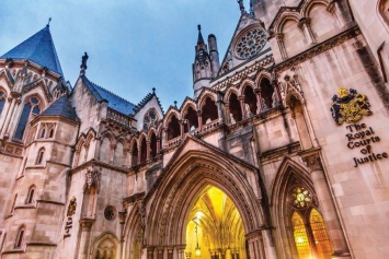 Юрисдикцию иска Приватбанка определит Апелляционный суд Англии