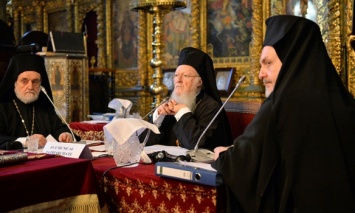 В СМИ опубликовали устав украинской церкви, которую утвердили в Константинополе