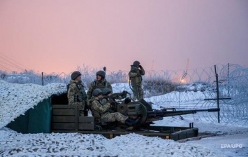 Сутки на Донбассе: один погибший, трое раненых